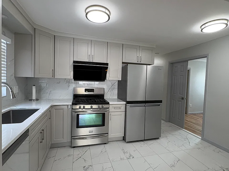 59 Adlai Cir #1