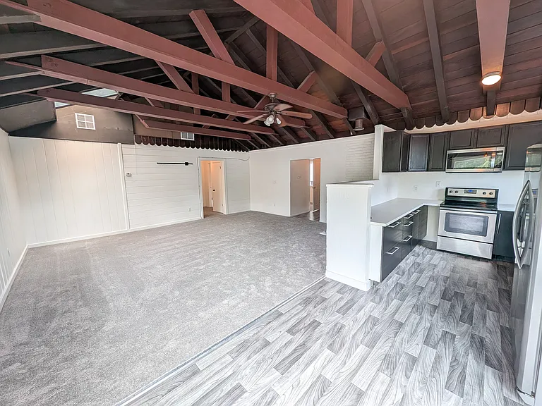14301 Mill Ct #3 — Photo 16