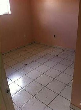 5th image of 20001 NW 35th Ave
