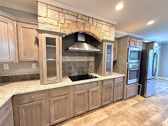 2nd image of 2422 Widgeon Dr