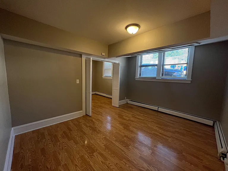 Stevens Square Apartments — Photo 179