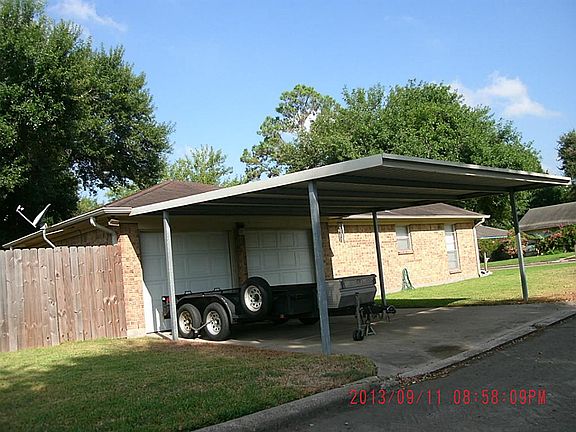 4th image of 1442 S Circle Park St