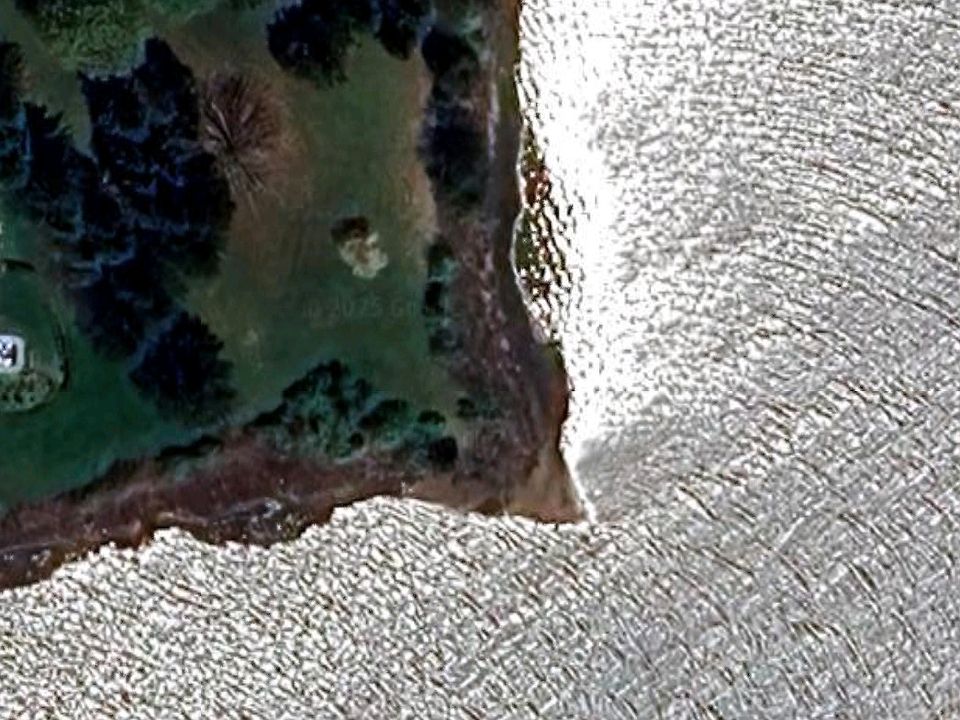 2nd image of 30 Quanaduck Rd