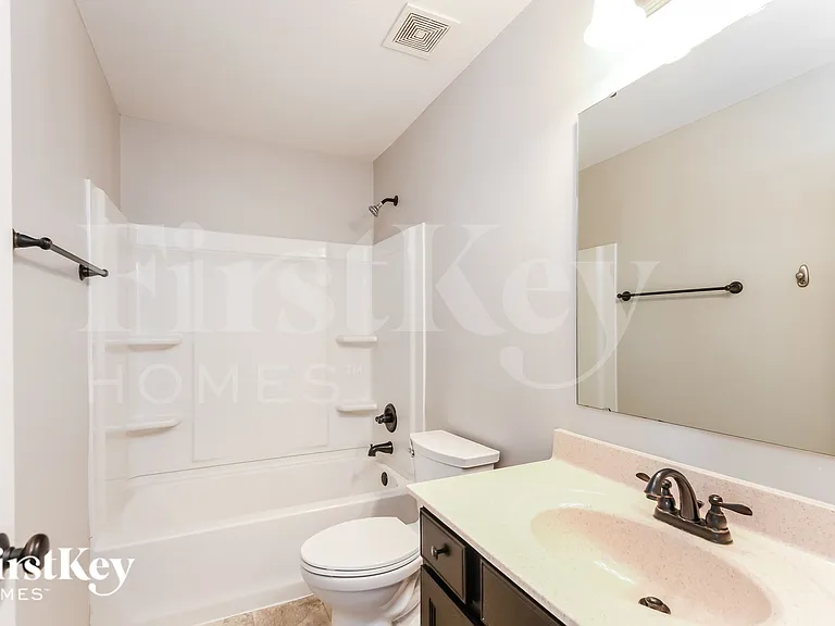 5593 W Woodhaven Dr — Photo 13