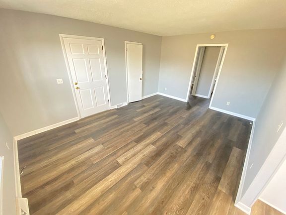 5th image of 135 Quita Cir APT B