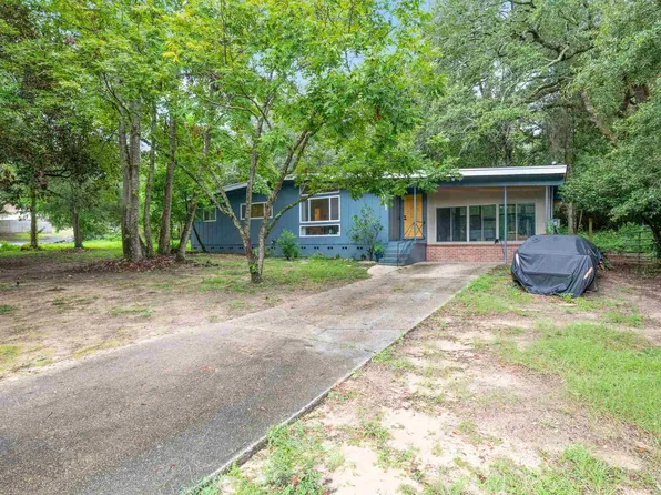 5011 Springhill Dr, Pensacola, FL 32503