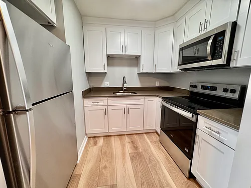 837 River St #5 Photo 1
