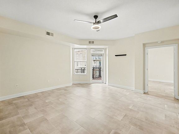 5th image of 1315 East Blvd Unit 503