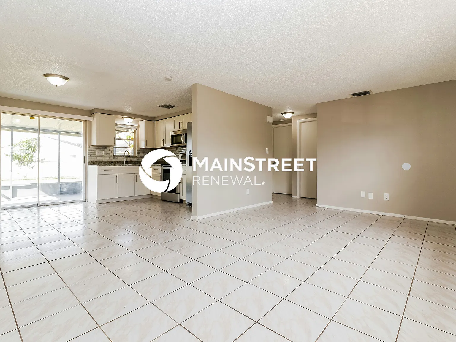 2115 Harrison Dr — Photo 4
