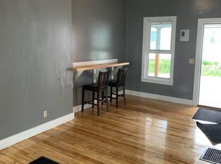 176 S Main St #B, Northfield, VT 05663