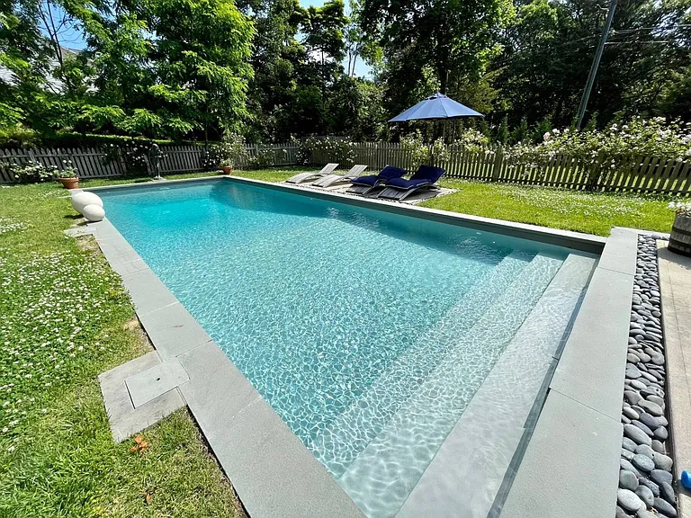 21 S Beach Rd — Photo 10