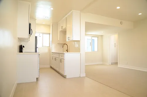Floor plan 205