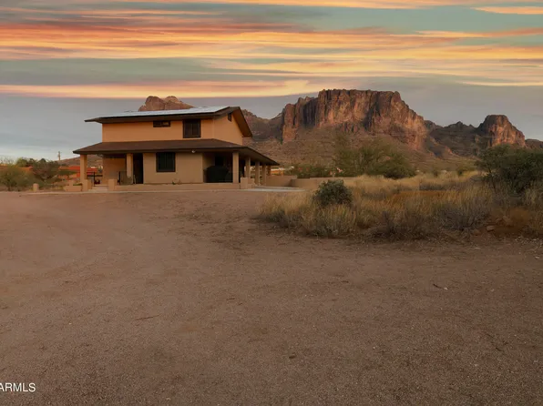 5555 E JACOB WALTZ Street, Apache Junction, AZ 85119