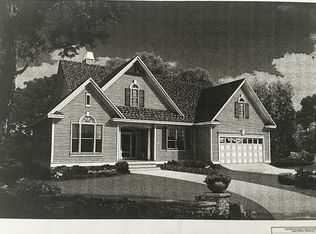 4 Josephine Dr, Charlestown, RI 02813