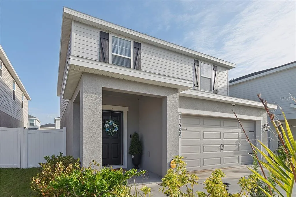 4 bed, 2.5 bath, 2036 sqft, $2,750 — Photo 4