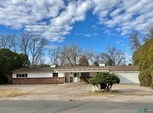 1507 Jefferson Dr, Carlsbad, NM 88220