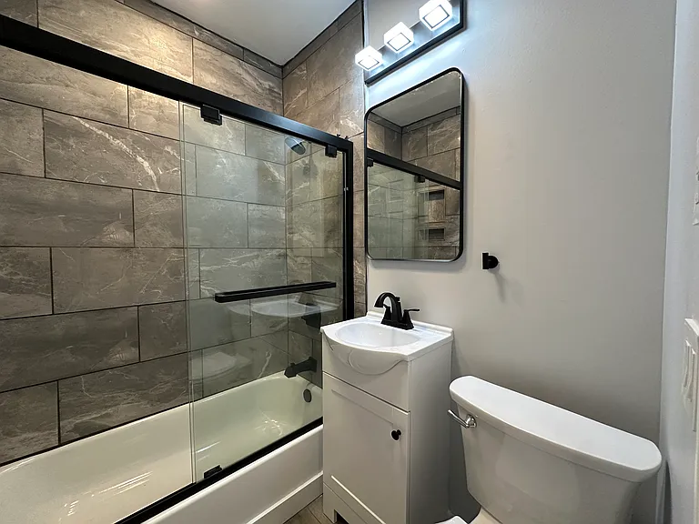 314 Oak St #12 — Photo 10