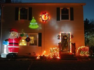 518 Bird Rd, Mansfield, MA 02048