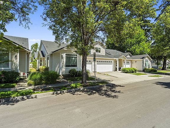 3rd image of 8008 NE 21st Way