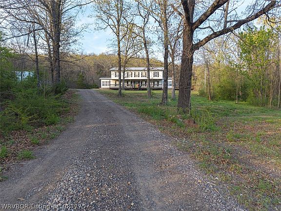 4th image of 9796 Dayton Rd