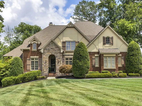 12 Medalist Ct, Brentwood, TN 37027