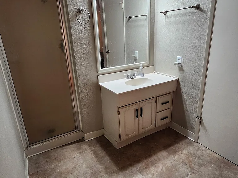 13110 SW Ash Dr — Photo 5
