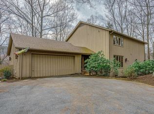 4929 Hunting Hills Dr, Roanoke, VA 24018