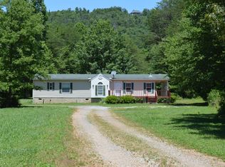 871 Reagan Valley Rd, Tellico Plains, TN 37385