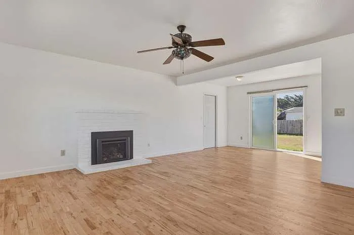 1048 Hamilton Ave — Photo 3