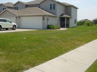 3451 Grainger Pkwy, Lincoln, NE 68516