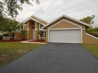 270 NW 118th Ave, Coral Springs, FL 33071