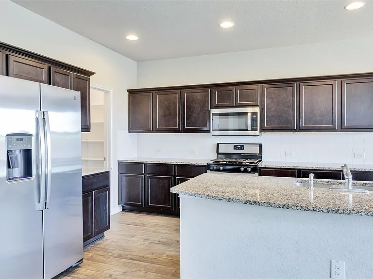 13923 Macquarie Dr — Photo 8