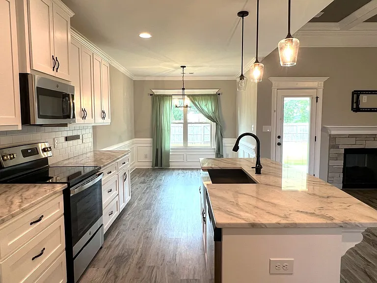 531 Edgarton Way — Photo 11