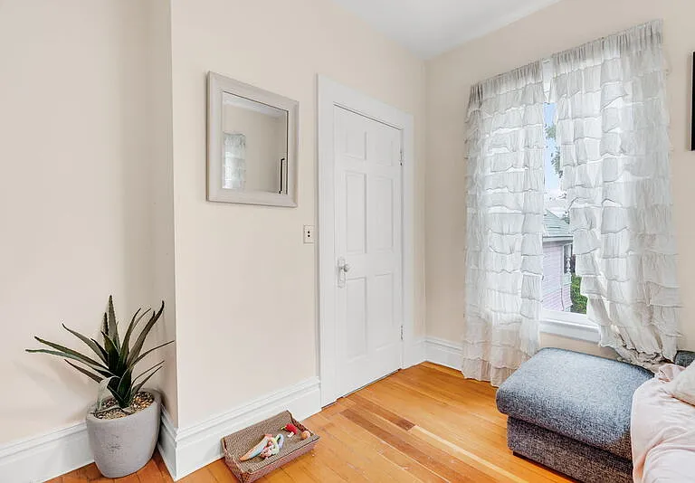 14 SW Whitaker St — Photo 22