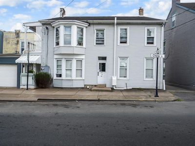 1008-1010 W Chew St, Allentown, PA, 18102