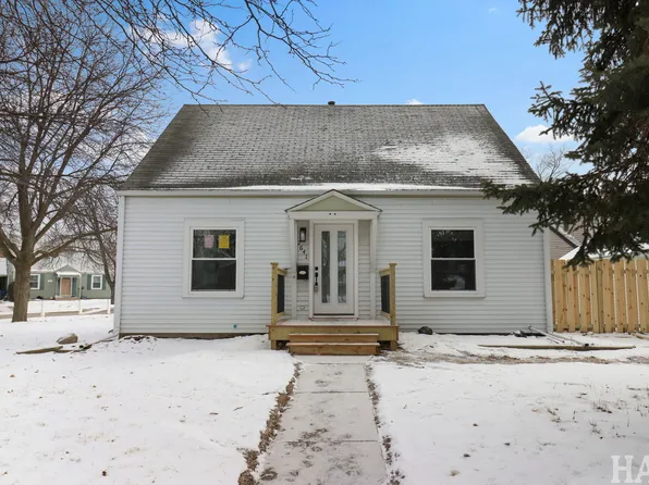 2641 Scott St, Franklin Park, IL 60131