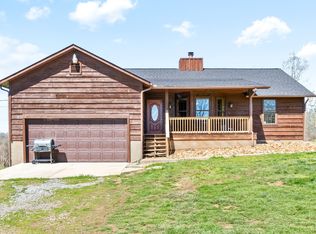 2467 Outlaw Rd, Woodlawn, TN 37191
