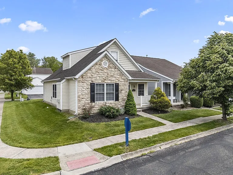 2194 Rustic Ledge Dr — Photo 43