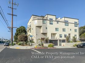 4980 S Centinela Ave