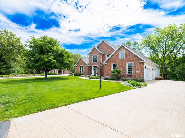 3316 S Thorncrest Ct, Mapleton, IL 61547