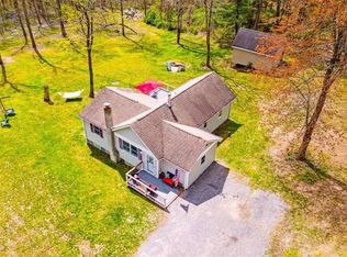 9 Godstrey Rd, Wappingers Falls, NY 12590