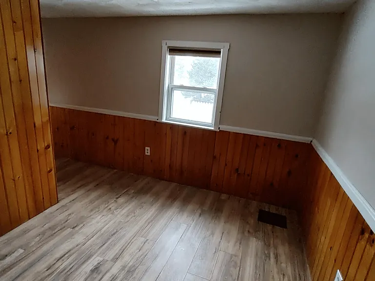 328 N Pond Rd — Photo 18