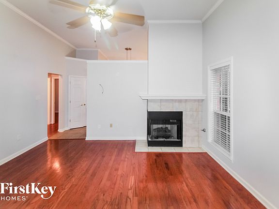 3rd image of 8672 Eagle Dr
