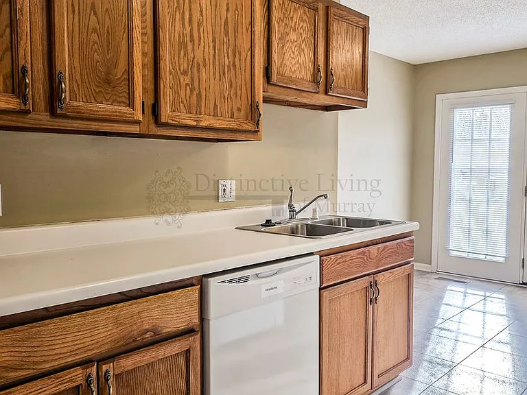 1607A Bourland Ln — Photo 24