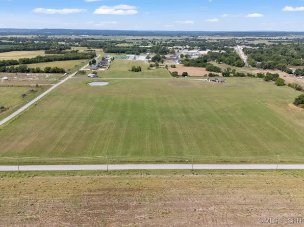 N 435th Rd, Adair, OK 74330