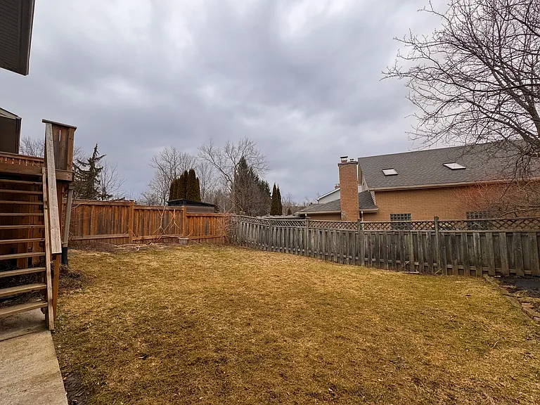 28 Mulberry Ln #LOWER — Photo 14