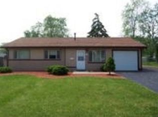 290 Lincoln St, Hoffman Estates, IL