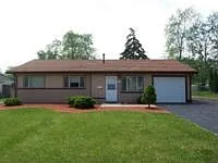 290 Lincoln St photo 1