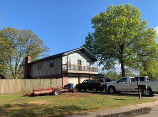 1604 Woodlawn Dr, Miami, OK 74354