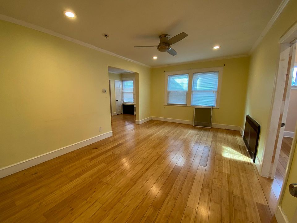 1st image of 9 Hinsdale Ave Unit 1